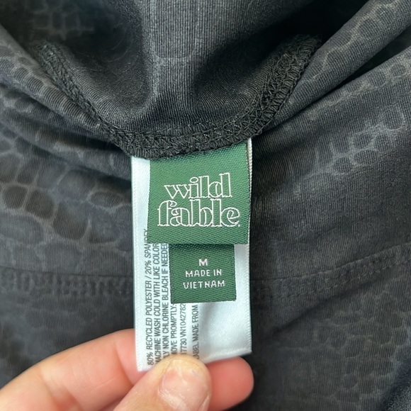 Wild Fable Snake Skin Print Black High Waisted Leggings size M - Picture 6 of 13